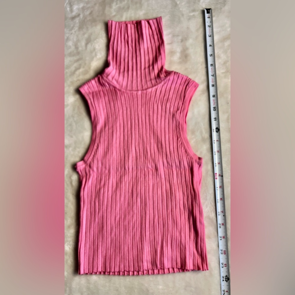 Zara bubble gum pink ribbed & stretchy sleeveless turtleneck top, size medium